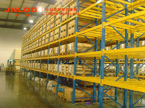 <b>關于倉儲貨架方案設計貨架公司應該考慮哪些因素？</b>