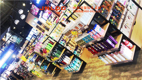 <b>美妝店展柜</b>