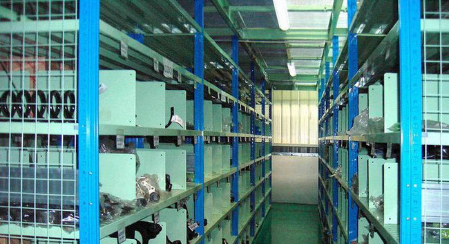 <b>上海貨架廠：汽配4店貨架的4個特點</b>