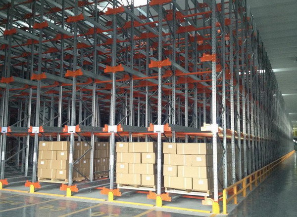 <b>倉(cāng)儲(chǔ)貨架設(shè)計(jì)需要注意哪些方面?</b>