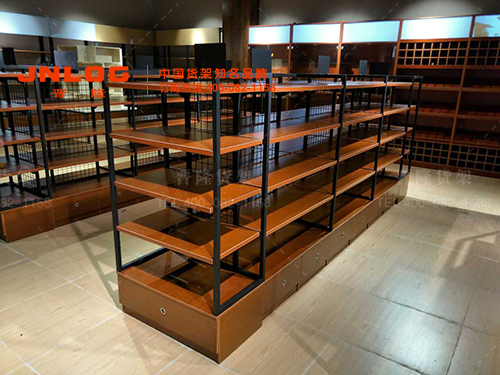 精品貨架——進(jìn)口零食鋼木貨架