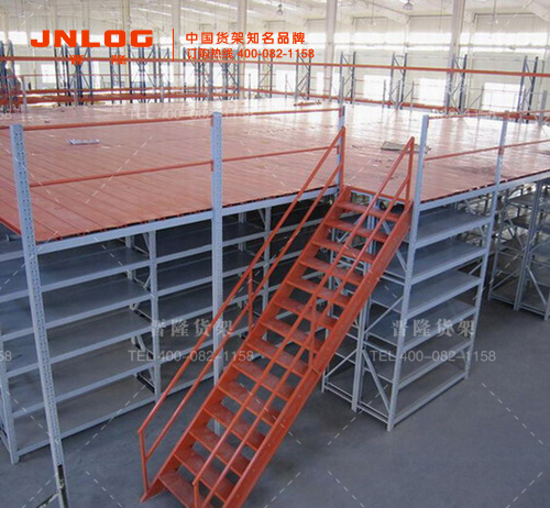 閣樓.jpg 閣樓.jpg